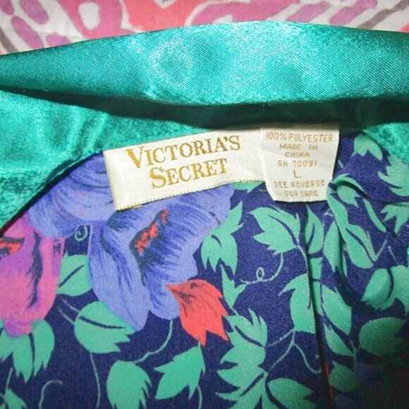 Victoria’s Secret SATIN Sleepshirt Size L EMERALD FLORAL Gold Label LOUNGEWEAR - Picture 7 of 10